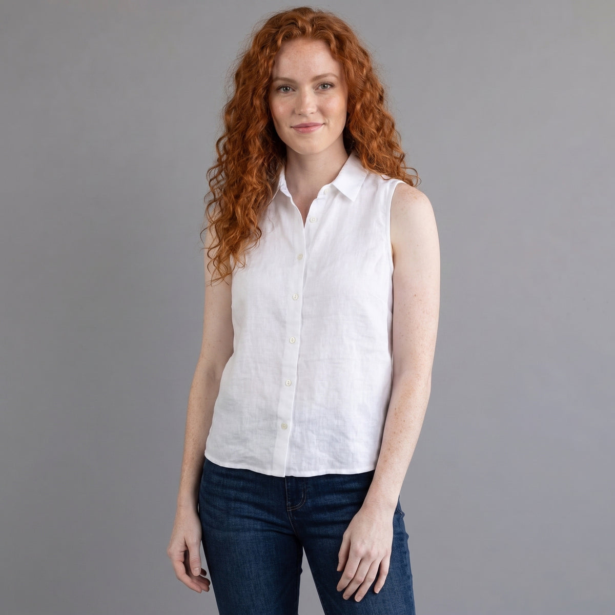 Magdalena | Elegant Sleeveless Button Blouse